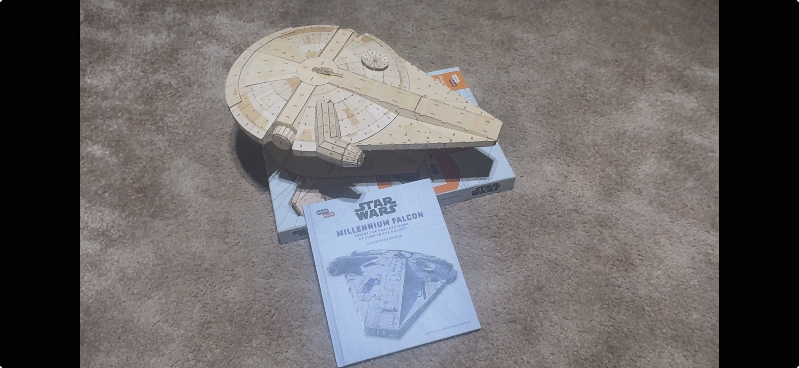 STAR WARS Millennium Falcon Model